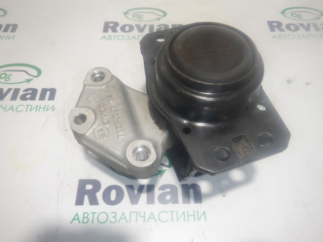 Подушка (опора) двигуна, права верхня 9636583980 PEUGEOT