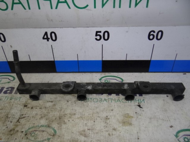 Рампа форсунок системи упорскування палива 96487556 GM