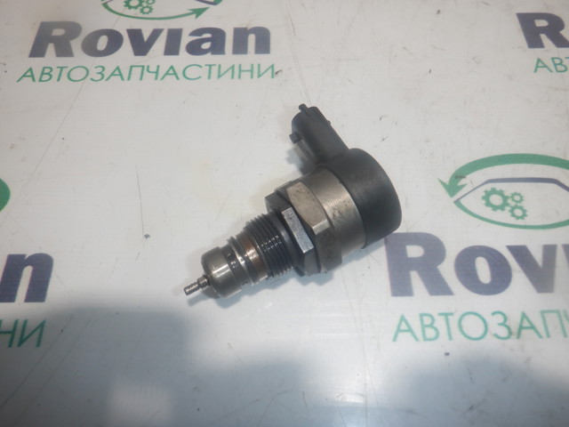 Редукційний клапан ПНВТ 9654748880 PEUGEOT