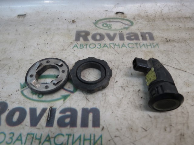 Датчик сигналізації паркування (парктронік), задній 96673464 GM