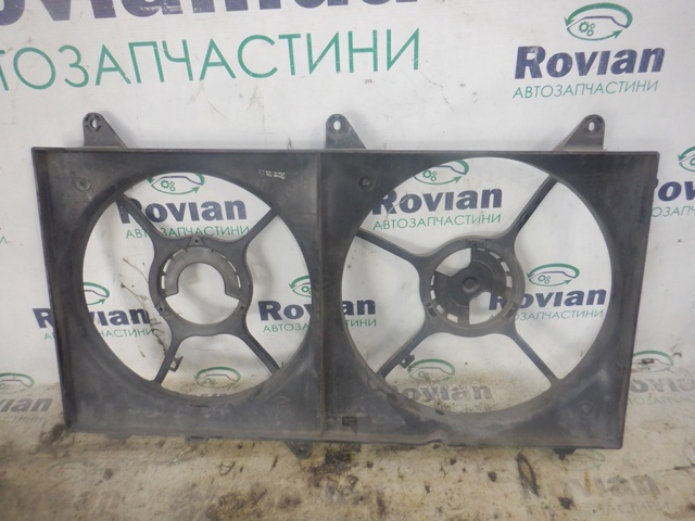Облицювання рамки радіатора 96801703 GM