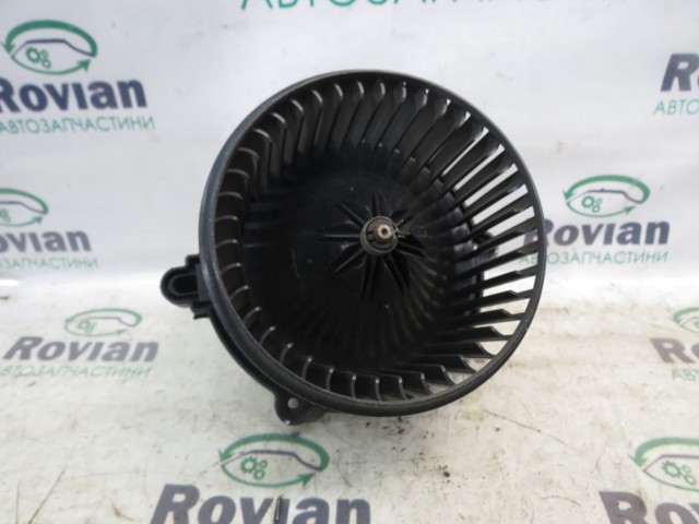 Електродвигуни (електродвигун обігрівача) або розетка причепа штепсельная Hyundai Tucson 1