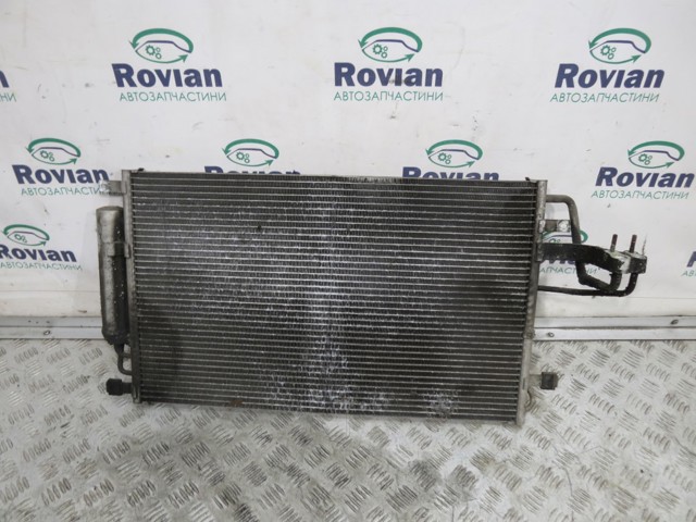Трубопроводи і радіатор кондиціонера 976062E000 HYUNDAI