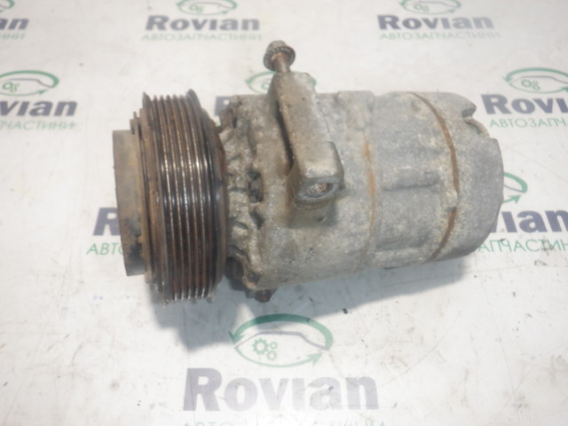 Компресор системи кондиціювання 977012P110 HYUNDAI