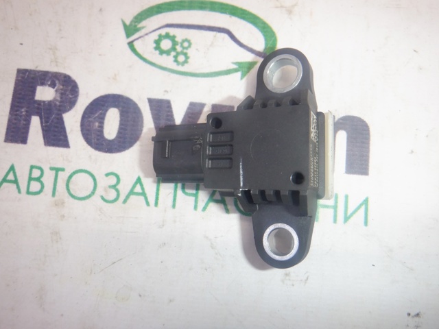 Датчик Ейрбег передній 988363TA8A NISSAN