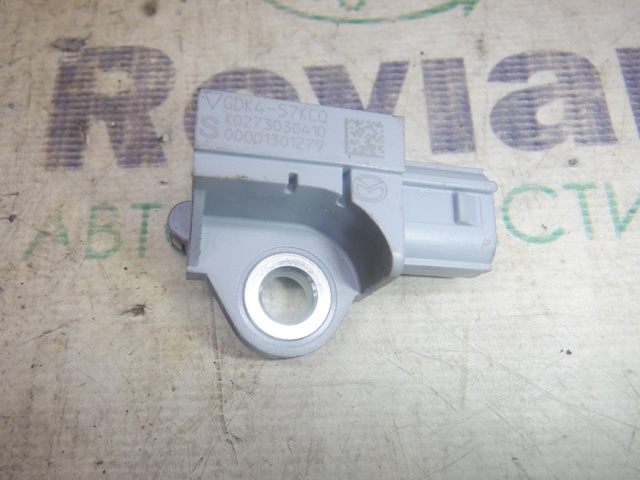 Датчик AIRBAG передній GDK457KC0 MAZDA