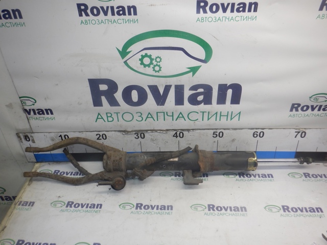 Стійка передня права GJ6E34700F MAZDA