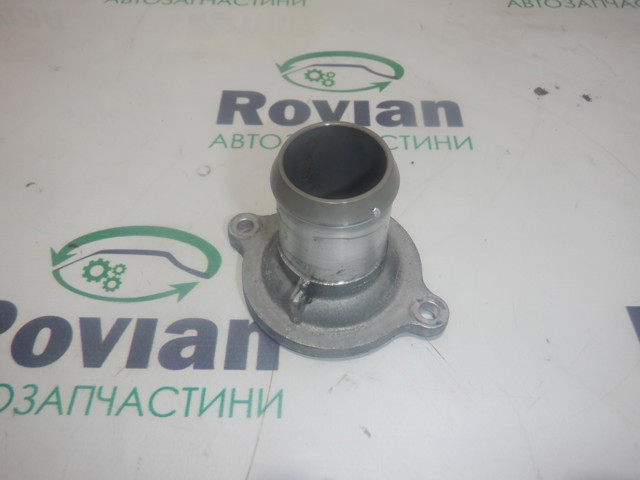 Кришка корпусу термостата K2GZ8592A FORD