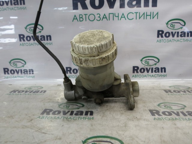 Циліндр головний гальма (Гідротормоз) MB618717 MITSUBISHI