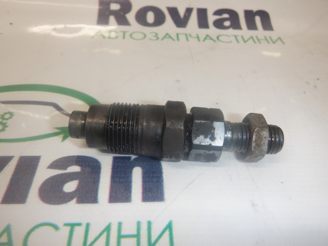 Форсунка вприску палива Міцубісі Л200 III