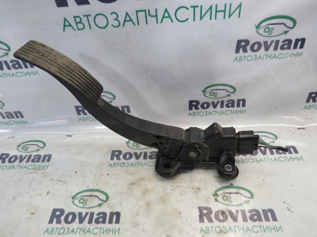 Педаль акселератора MN101544 MITSUBISHI