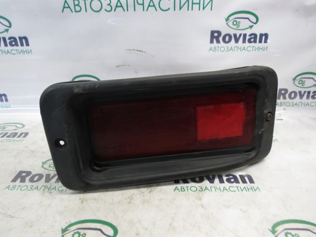 Фара заднього бампера, правий MR465018 MITSUBISHI