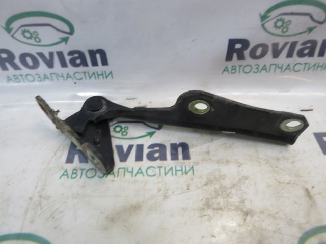 Шарнір капота лівий MR473529 MITSUBISHI