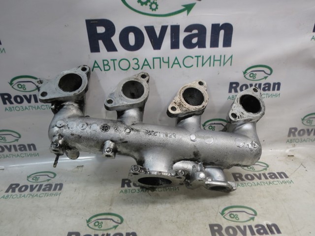 Колектор впускний MR577029 MITSUBISHI
