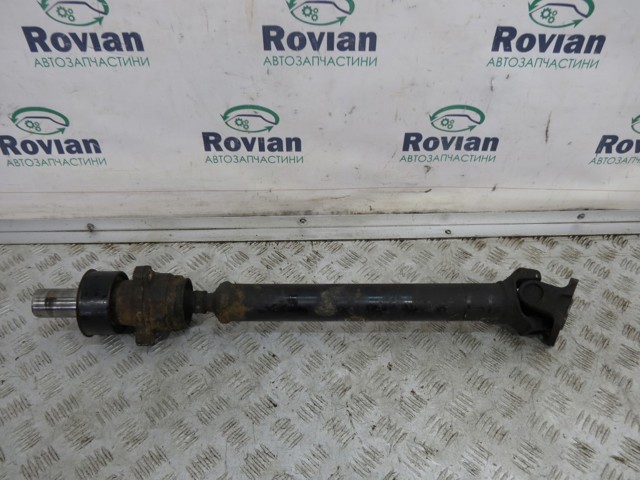 Кардан передній MR580626 MITSUBISHI