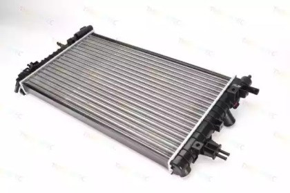 Радіатор системи охолодження двигуна D7X055TT THERMOTEC