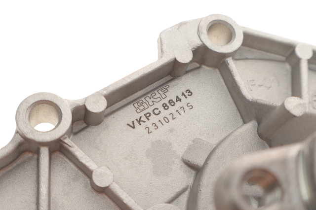 Насос охолоджуючої рідини VKPC86413 SKF