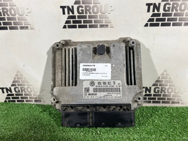 Блок електронного управління 03G906021TB VAG