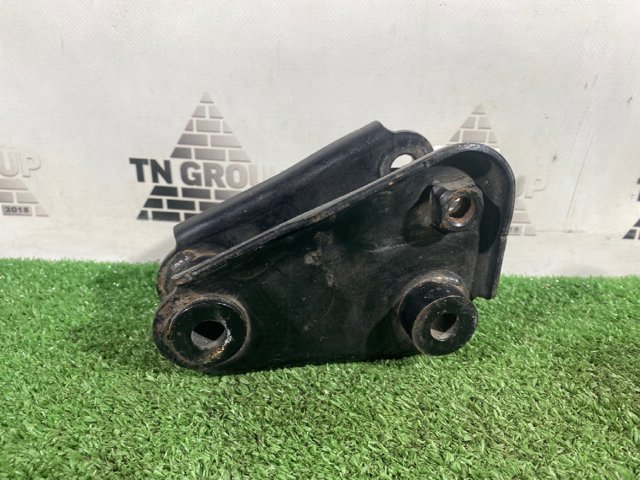 Кронштейн подушки (опори) двигуна, задньої 113324BA1A NISSAN