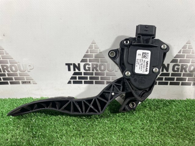 Педаль акселератора 180024BA0A NISSAN