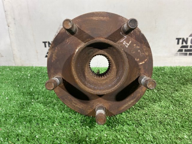 Маточини передніх коліс 402029TG0A NISSAN