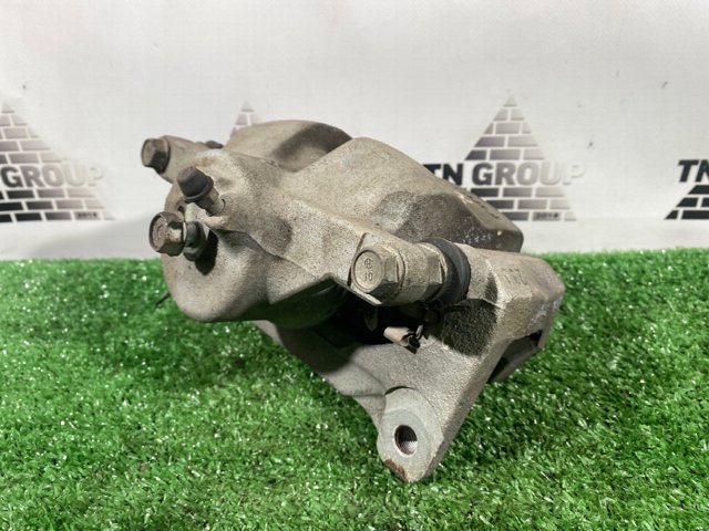 Супорт гальмівний, передній, правий 4773006321 TOYOTA