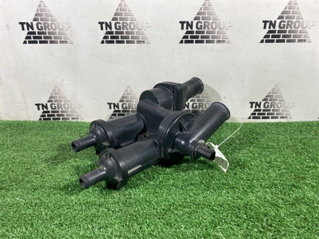 Корпус термостата в зборі Додж Caliber SXT