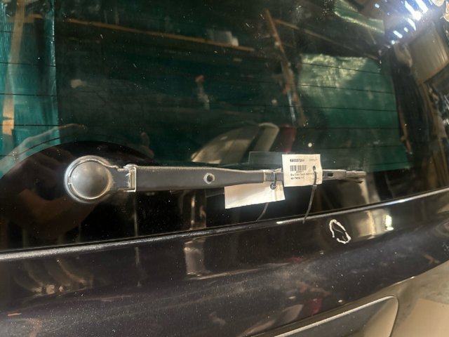 Важіль-поводок склоочисника заднього скла 68003728AA CHRYSLER