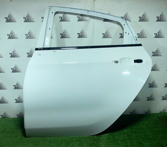 Двері задні, ліві 68158727AD CHRYSLER