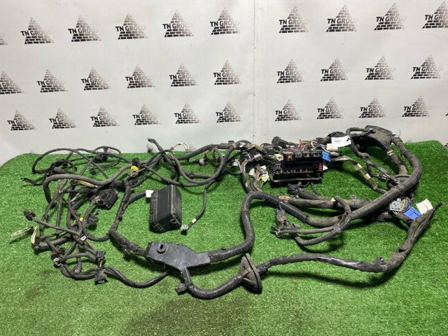 Корпус запобіжників 827400E010 TOYOTA