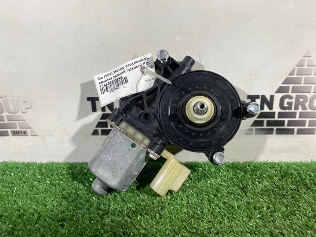 Моторчик склопідйомника двері задніх, правих FT4Z5823394A FORD
