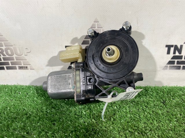 Привід ліфта задній FT4Z5823395A FORD
