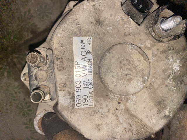 Авто генератор 059903015P VAG
