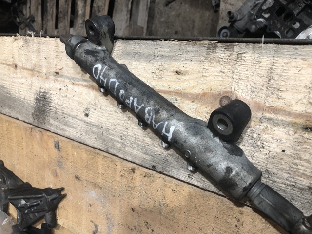 Паливна рампа 17520EB75C NISSAN