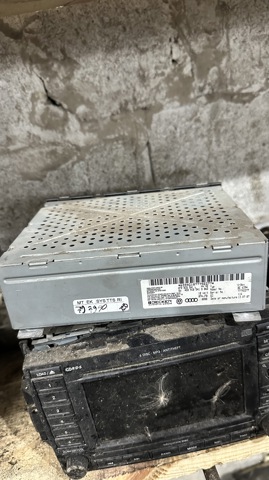 Блок керування мультимедійний 4F0035541L VAG