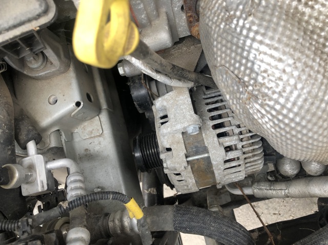 Компресор кліматичної установки 68245074AA CHRYSLER