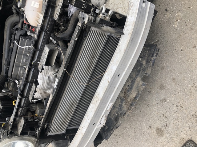 Радіатор охолодження, АКПП 68285108AA CHRYSLER