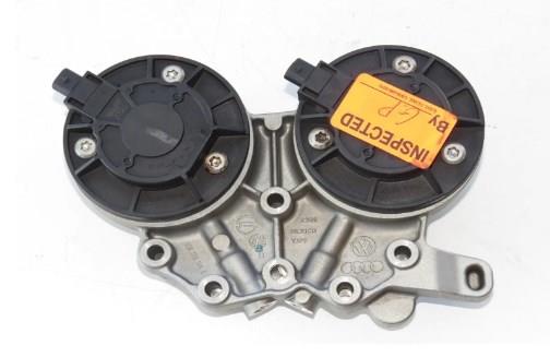 Передня кришка головки блока циліндрів (ГБЦ) 06K103144D VAG