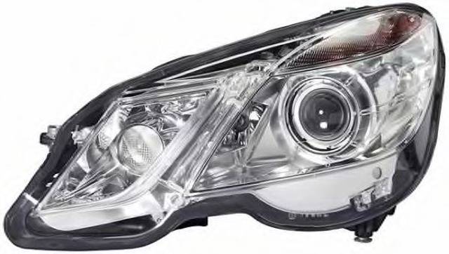 Фара правая 1ZT011705121 HELLA