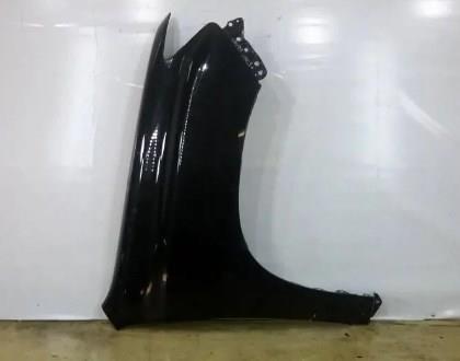 Переднє праве крило 5381160C80 TOYOTA