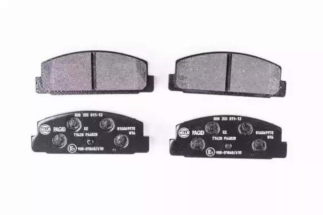 Колодки гальмівні задні, дискові 8DB355011131 HELLA