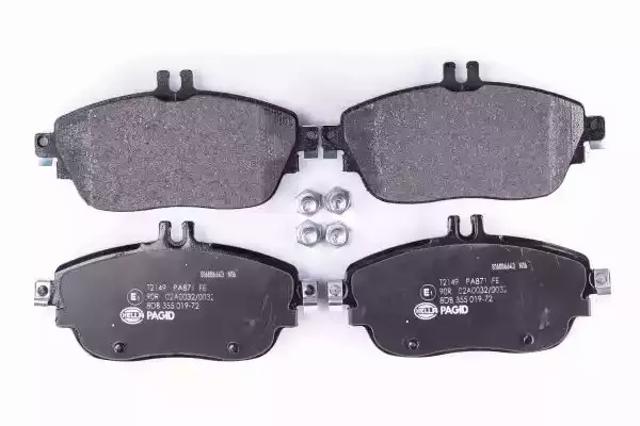 Передні гальмівні колодки 8DB355019721 HELLA