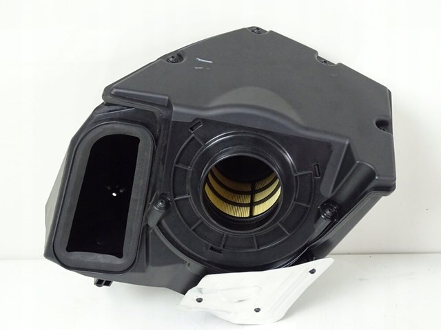 Коробка фільтра 8W0133837AB VAG
