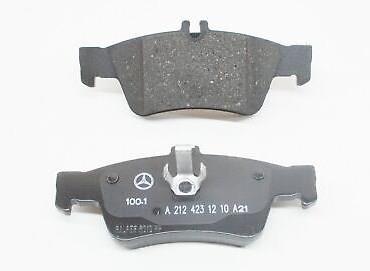 Гальмівні колодки A0004208204 MERCEDES