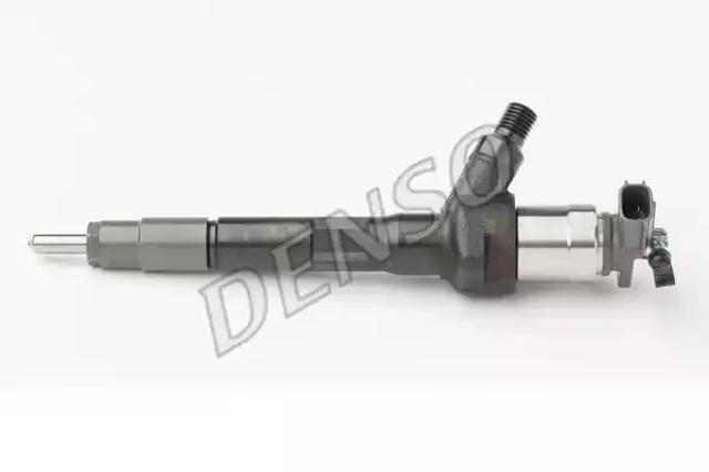 Форсунка дизельна в зборі, розпилювач + тримач DCRI300010 DENSO