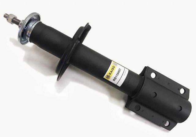 Стойка амортизатора передняя RS110431 RAISO