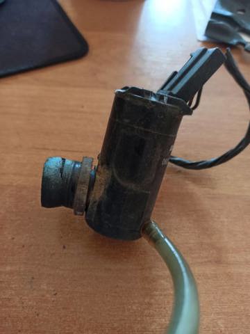 Електропомпа омивача передній/задній 0602101480 MITSUBISHI