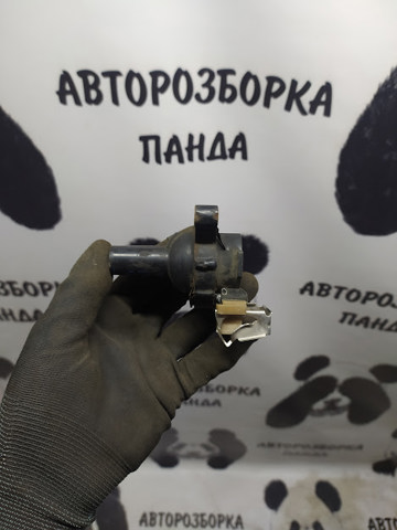 Котушка запалювання 12131748017 BMW