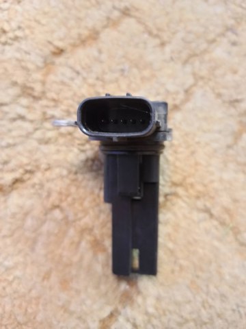 Витратомір повітря 2220431020 TOYOTA