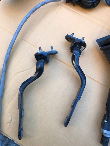 Кріплення кришки багажника 41007378801 BMW